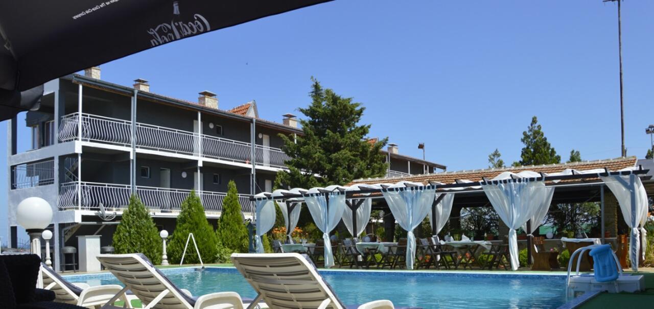 Complex Exotica Hotel Lozenets Exterior photo